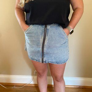 Denim zipper skirt